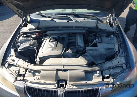 2007 BMW 328I z USA, uszkodzony, nr VIN WBAVA33557KX78544